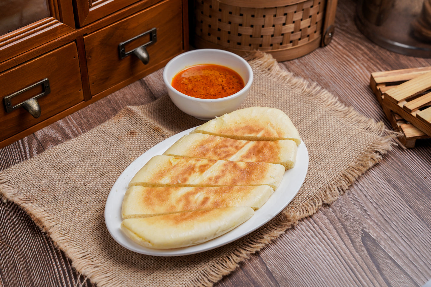 Naan with Curry Sauce