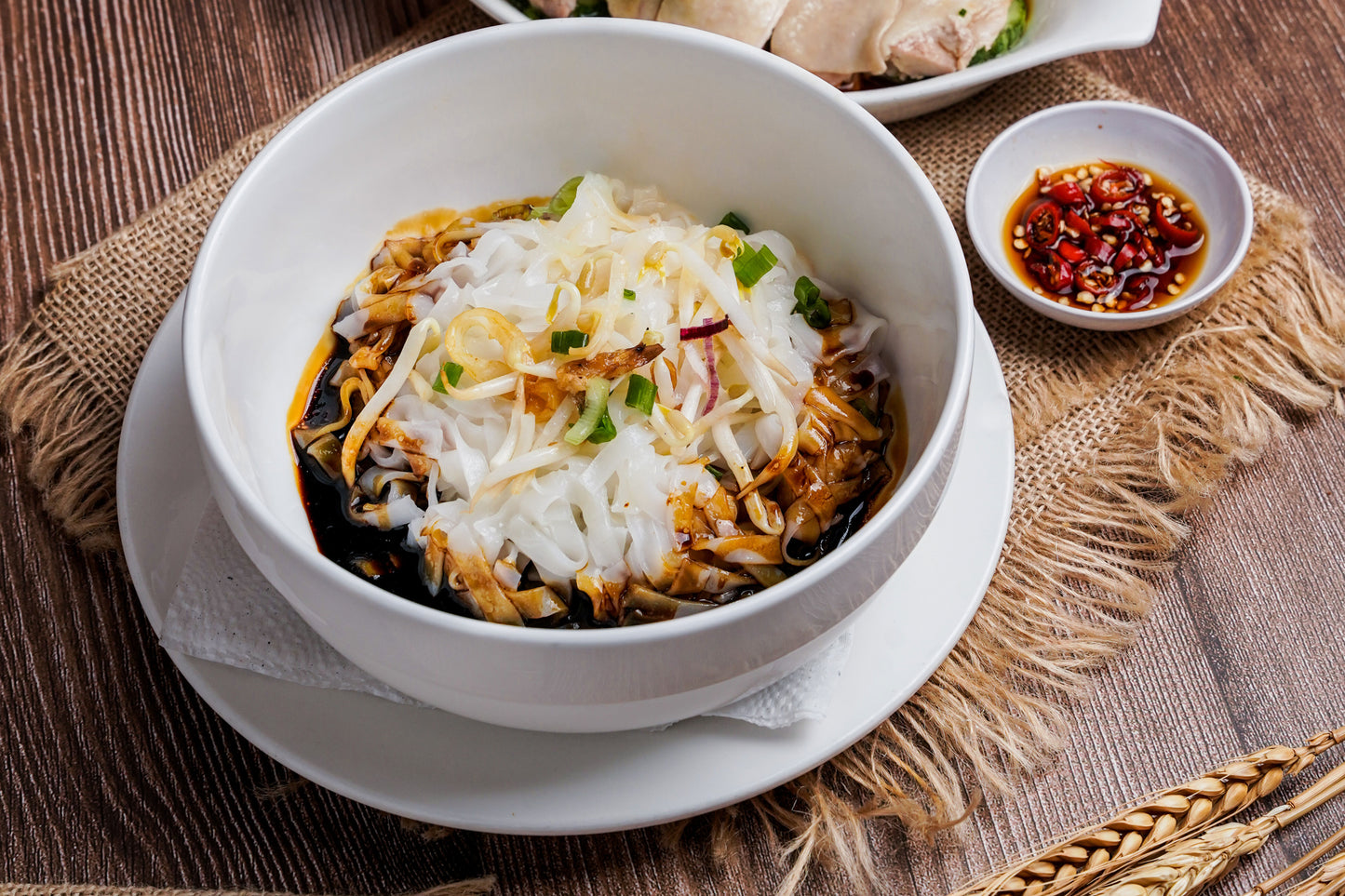 Dry Kuey Teow with Steamed Chicken